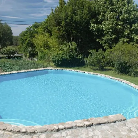 Holiday home Masoveria La Roca *