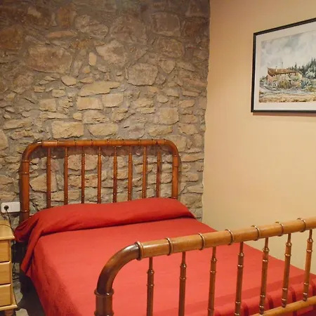 Holiday home Masoveria La Roca *